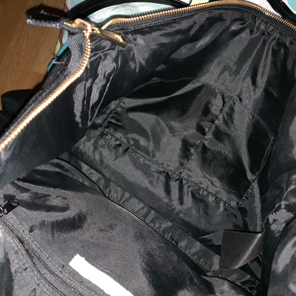 H&M Handbag - Picture 2 of 3